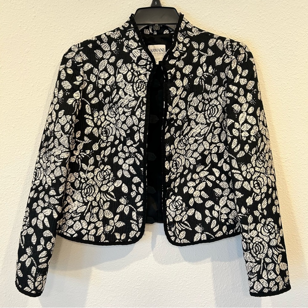 Armani Collezioni black cream rose floral jacket. Sz. L